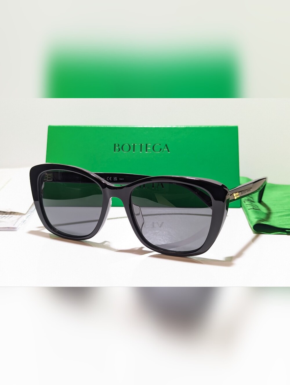NEW Bottega Veneta Black Butterfly Gradient Grey Lens Sunglasses BVI079SK 001